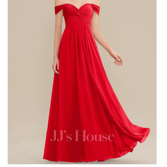 Red Floor Length Gown- Plus Size - Picture 1 of 1